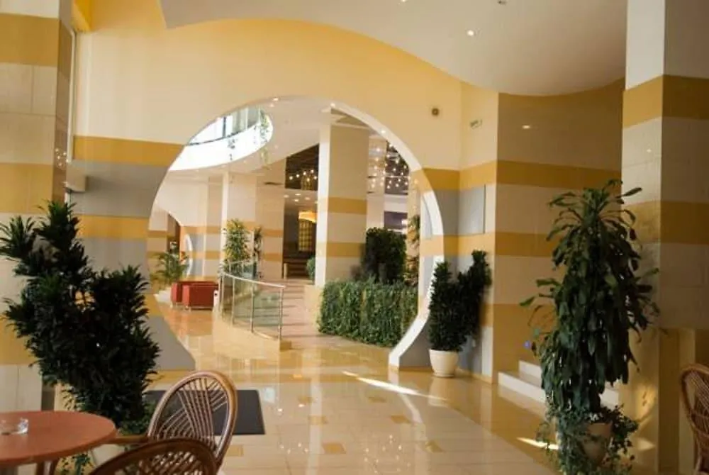 Trakia Plaza Apartments Slantschew brjag 4*,