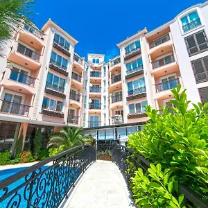 Romance Marine Aparthotel Апарт-отель
