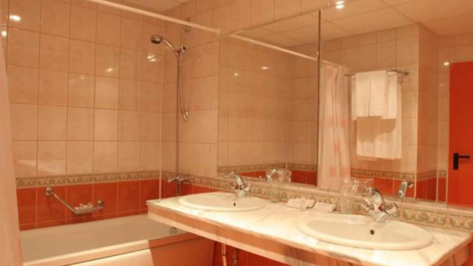 Trakia Plaza Apartments Sunny Beach 4*,