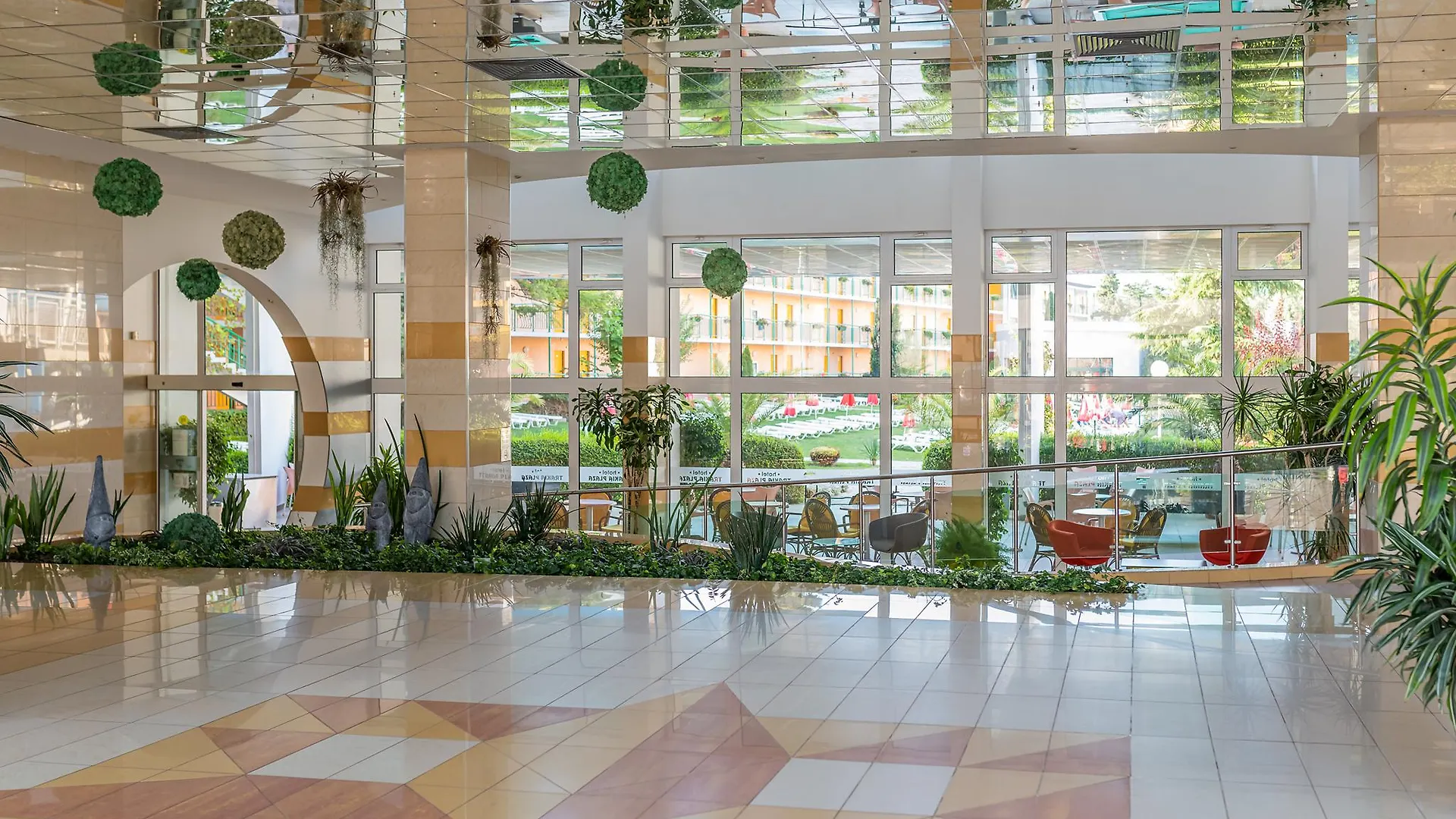 Trakia Plaza Apartments Sunny Beach